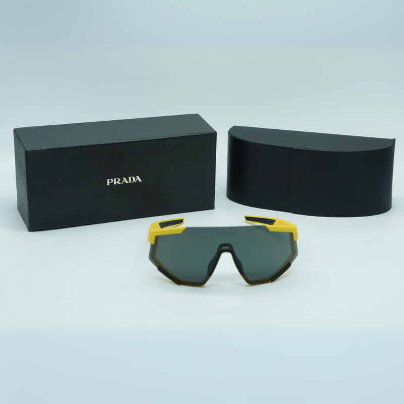 Prada Running Amarillo