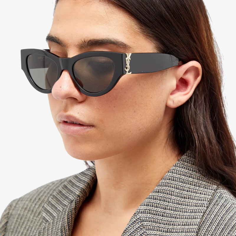 Yves Saint Laurent SL M94